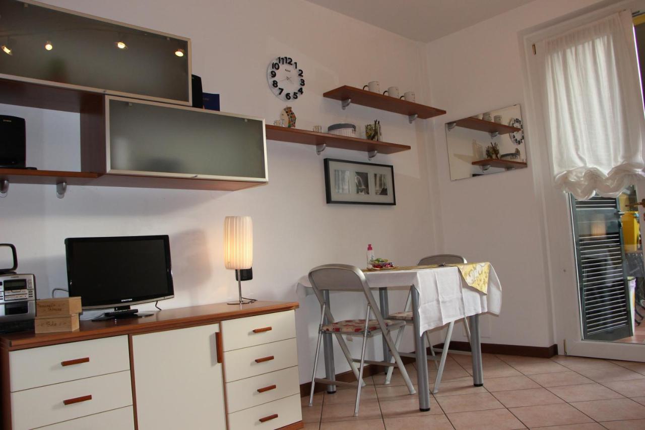 Apartamento Il Porticciolo Bellano Exterior foto