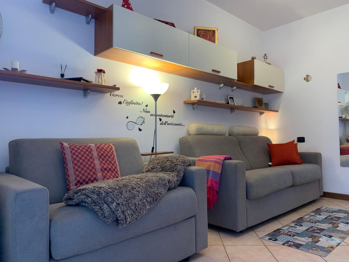 Apartamento Il Porticciolo Bellano Exterior foto