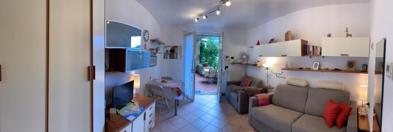 Apartamento Il Porticciolo Bellano Exterior foto
