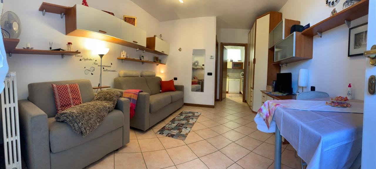 Apartamento Il Porticciolo Bellano Exterior foto
