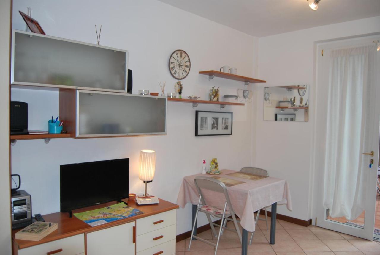 Apartamento Il Porticciolo Bellano Exterior foto